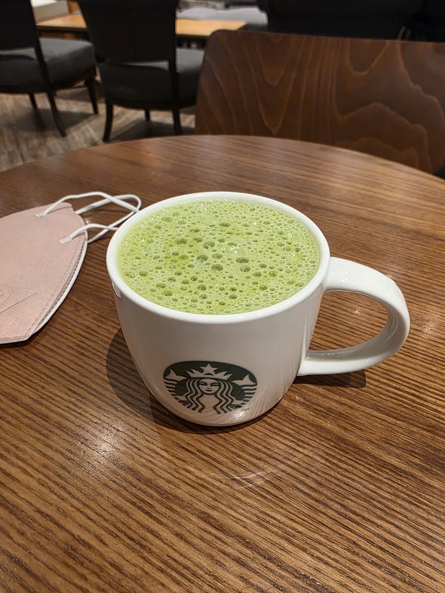 Starbucks Posco Intersection Photos 2