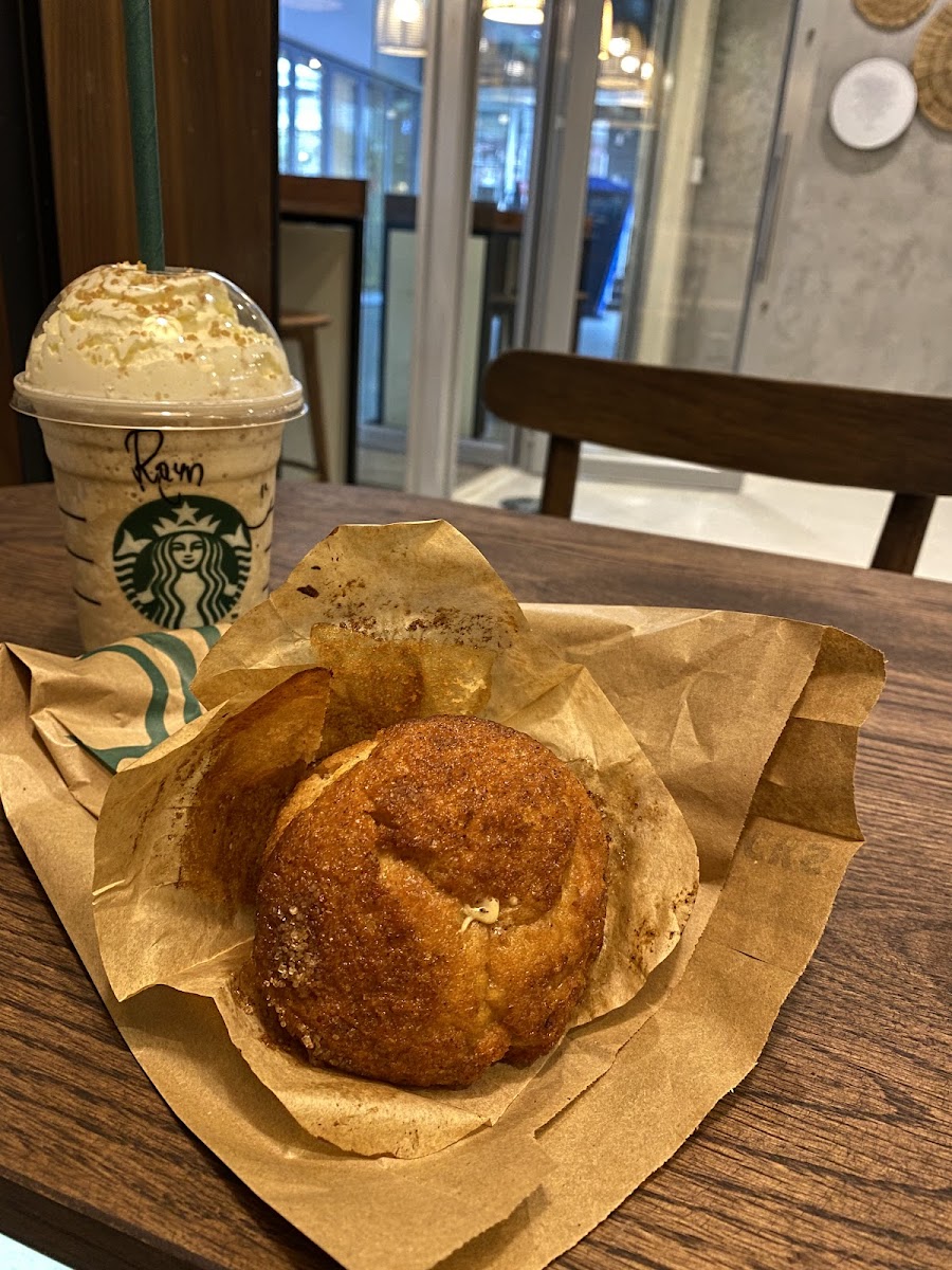 Starbucks Riverside Photos 2