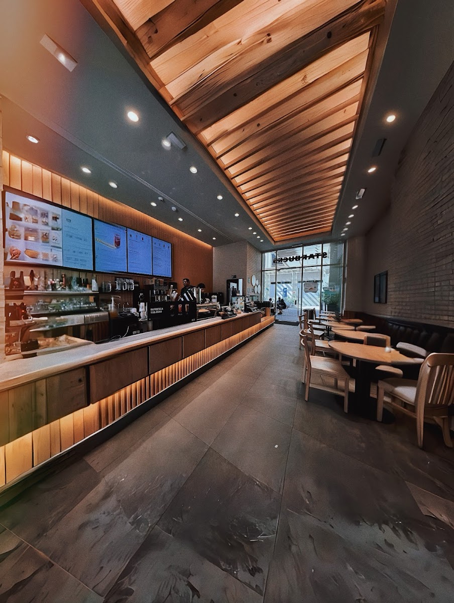 Starbucks Zapopan Centro