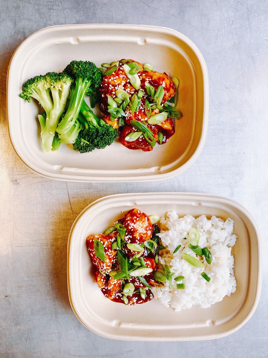Stella's Kitchen + Market Photos 9