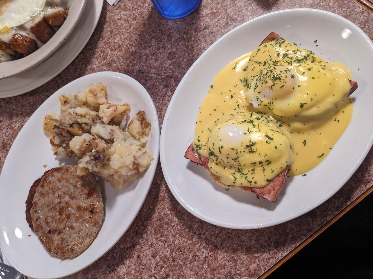 Stephanie's Family Restaurant Photos 9