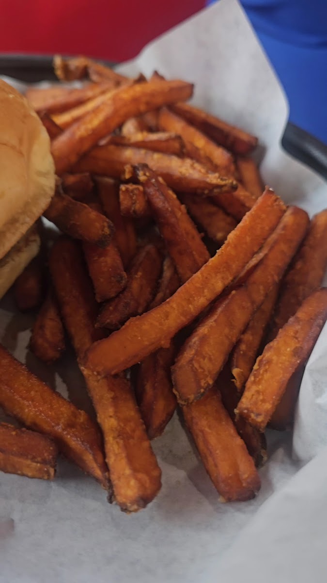 Stomp's Burger Joint Photos 9
