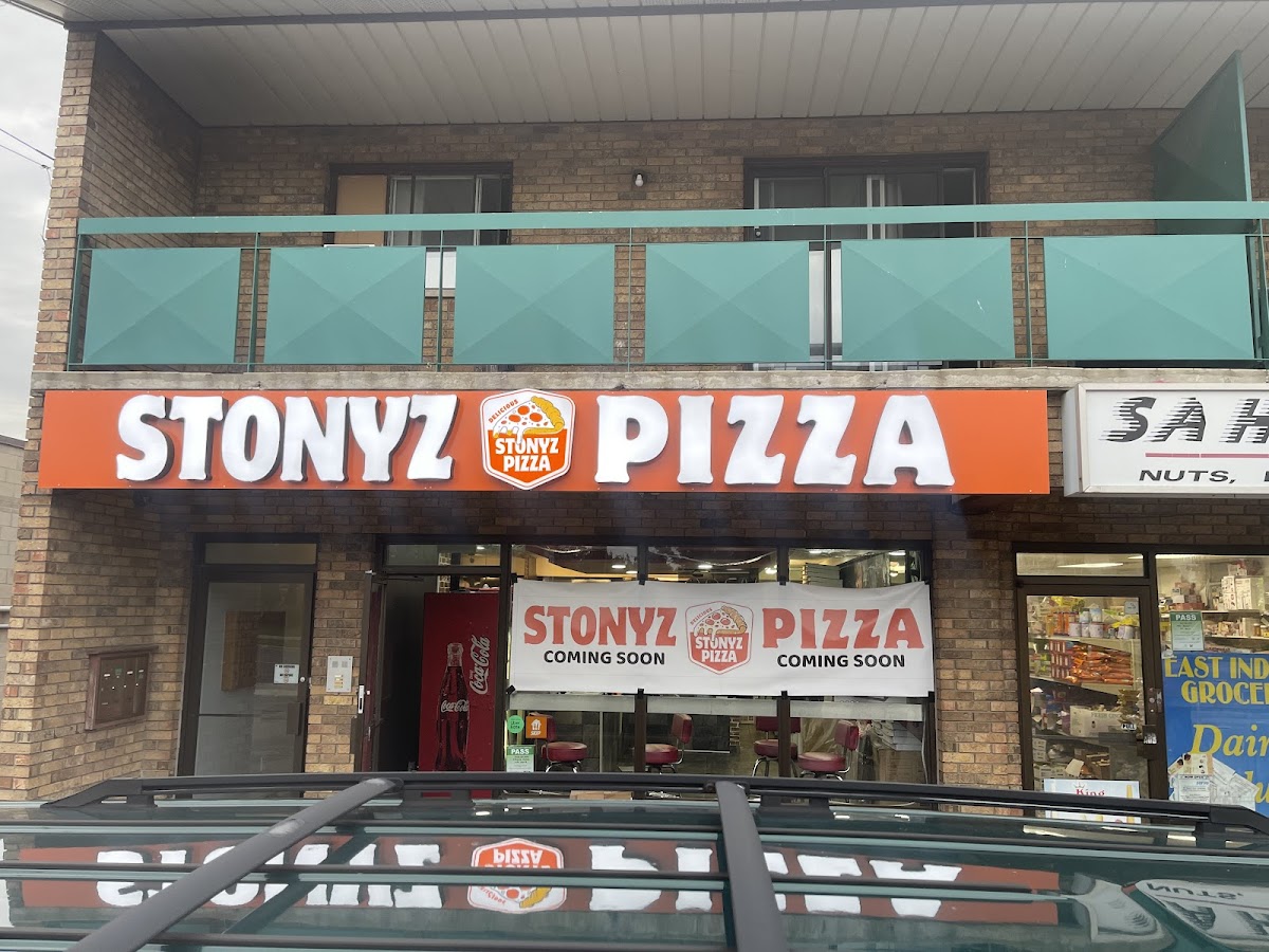 Stonyz Pizza