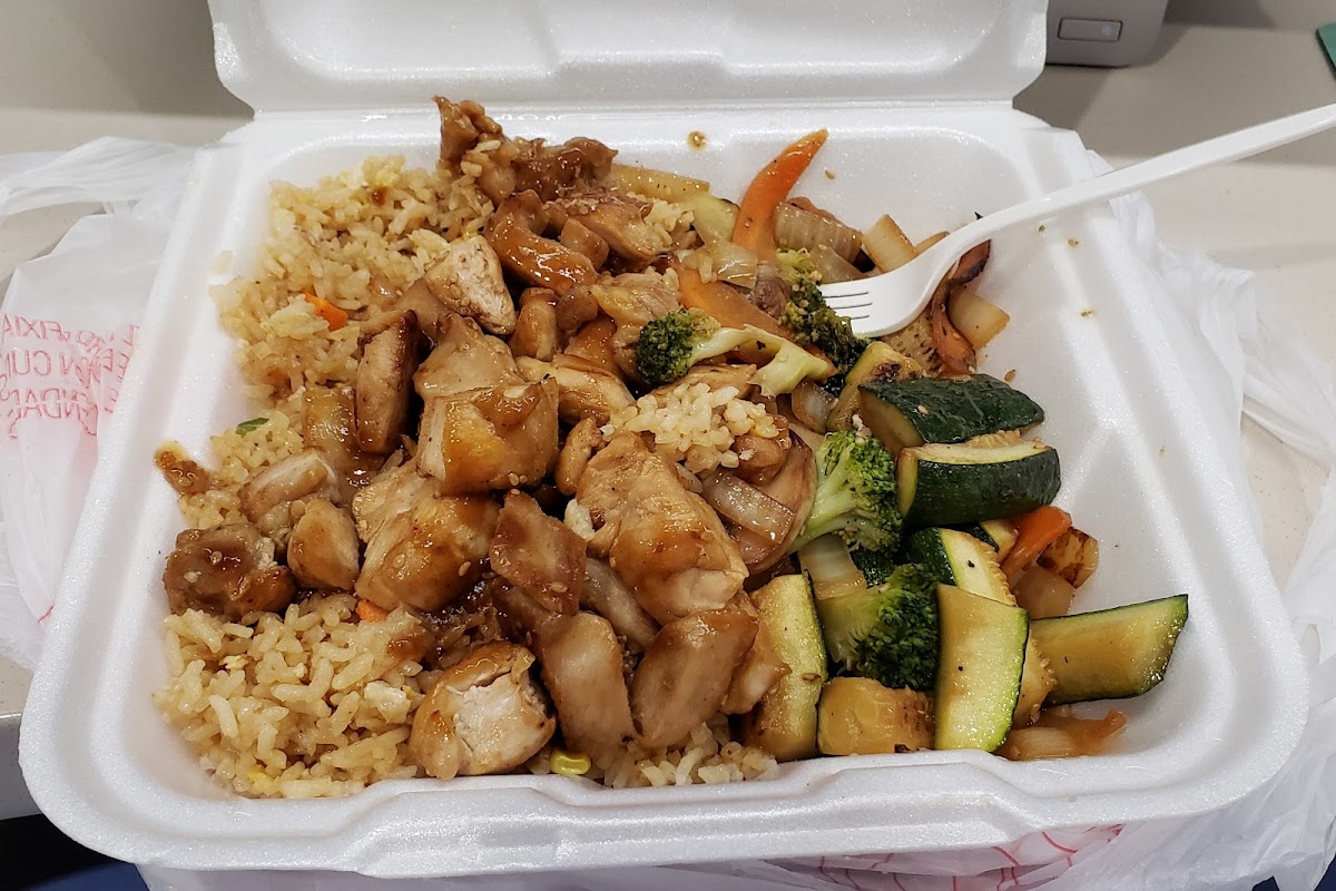 Sumo Japanese Steak House Photos 9