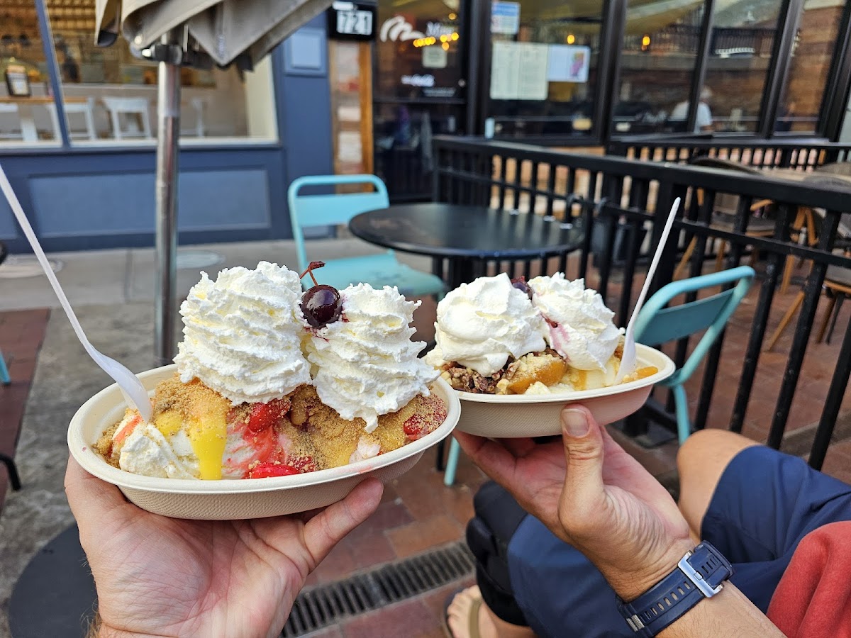 Sundae - Glenwood Springs Photos 2