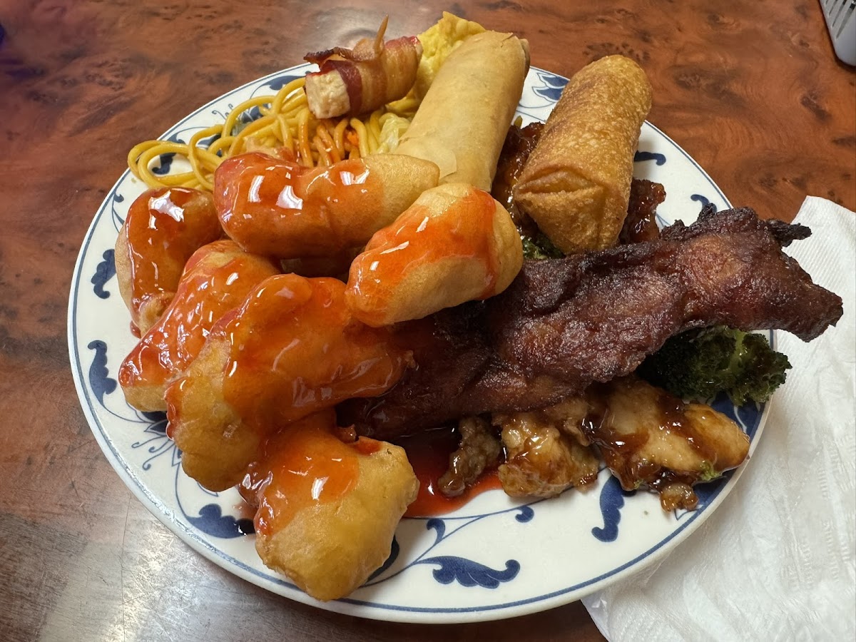 Sunrise Buffet Photos 9