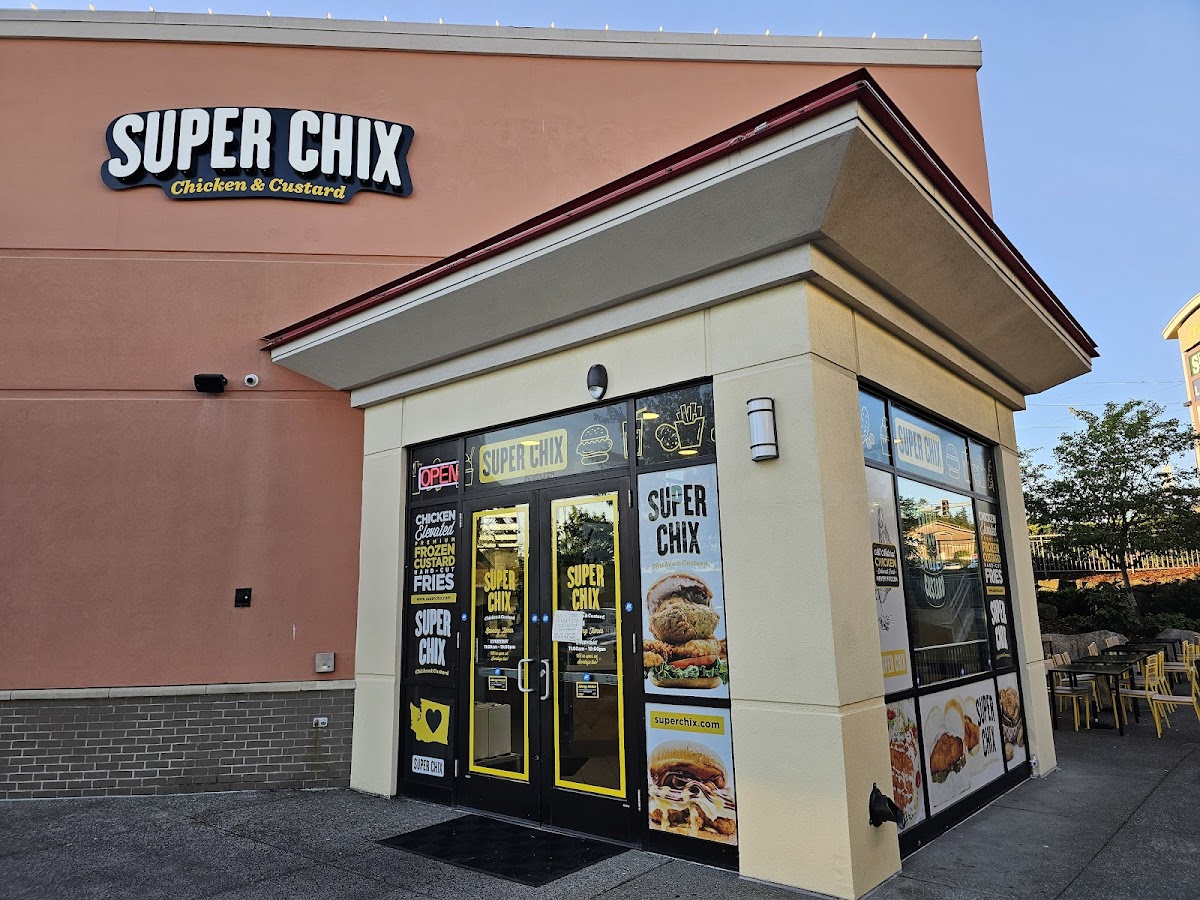 Super Chix