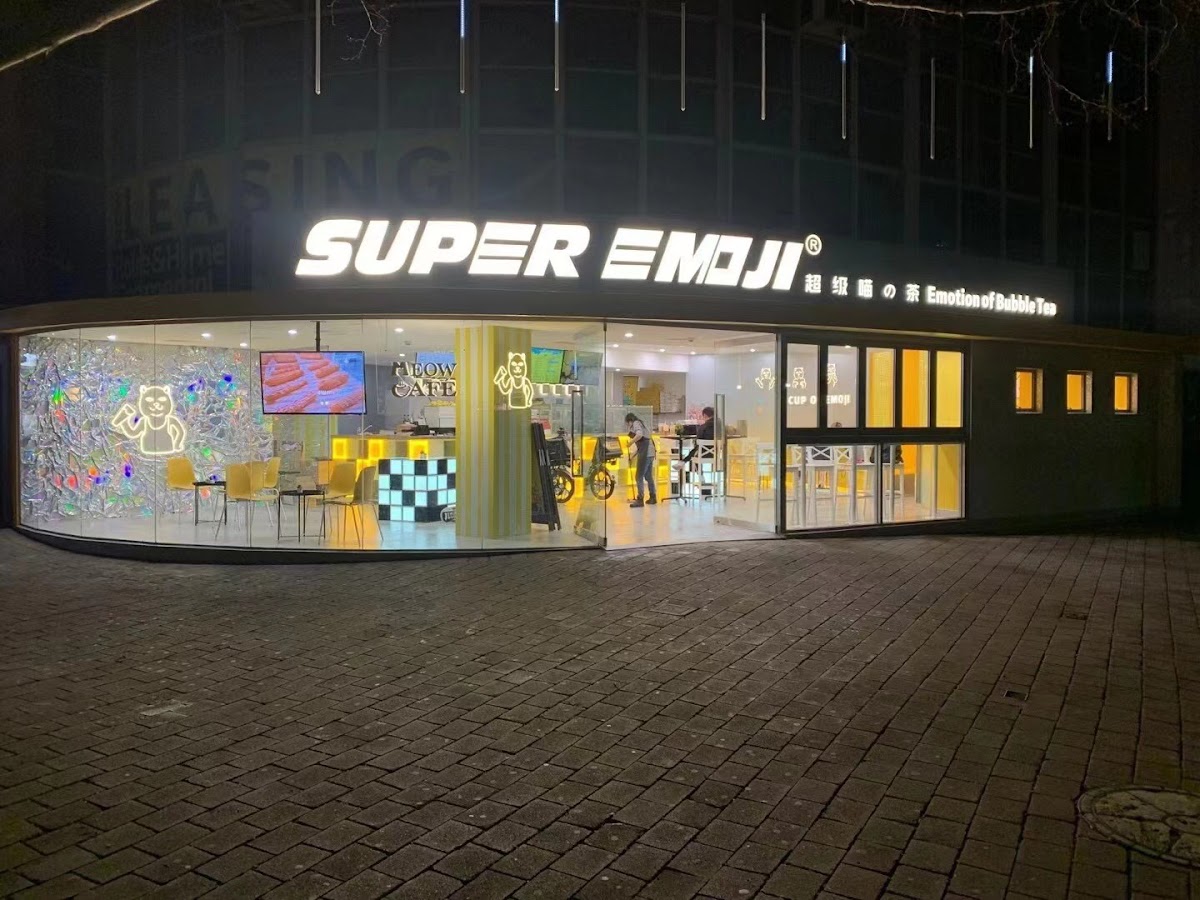 Super Emoji