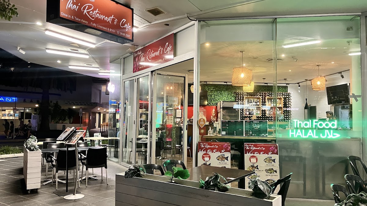 Surfers Paradise Thai Restaurant & Cafe Photos 2