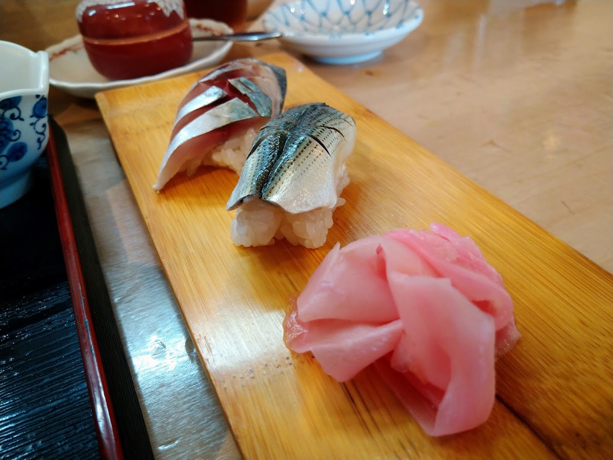 Sushi Dokoro Kiyomoto Photos 9