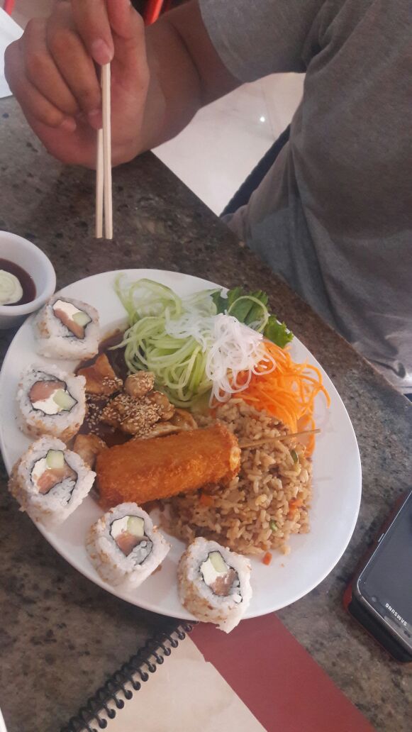 Sushi Ken Photos 9