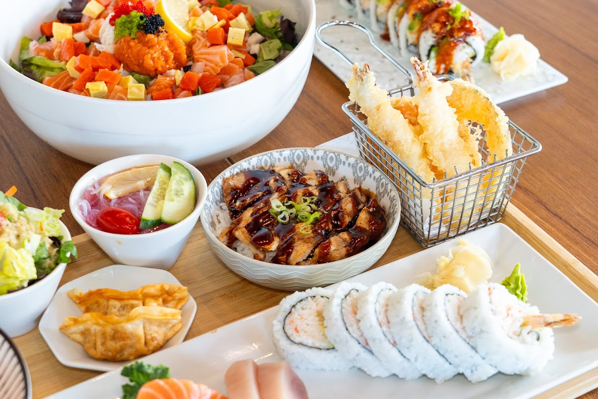 Sushi Moon Photos 2