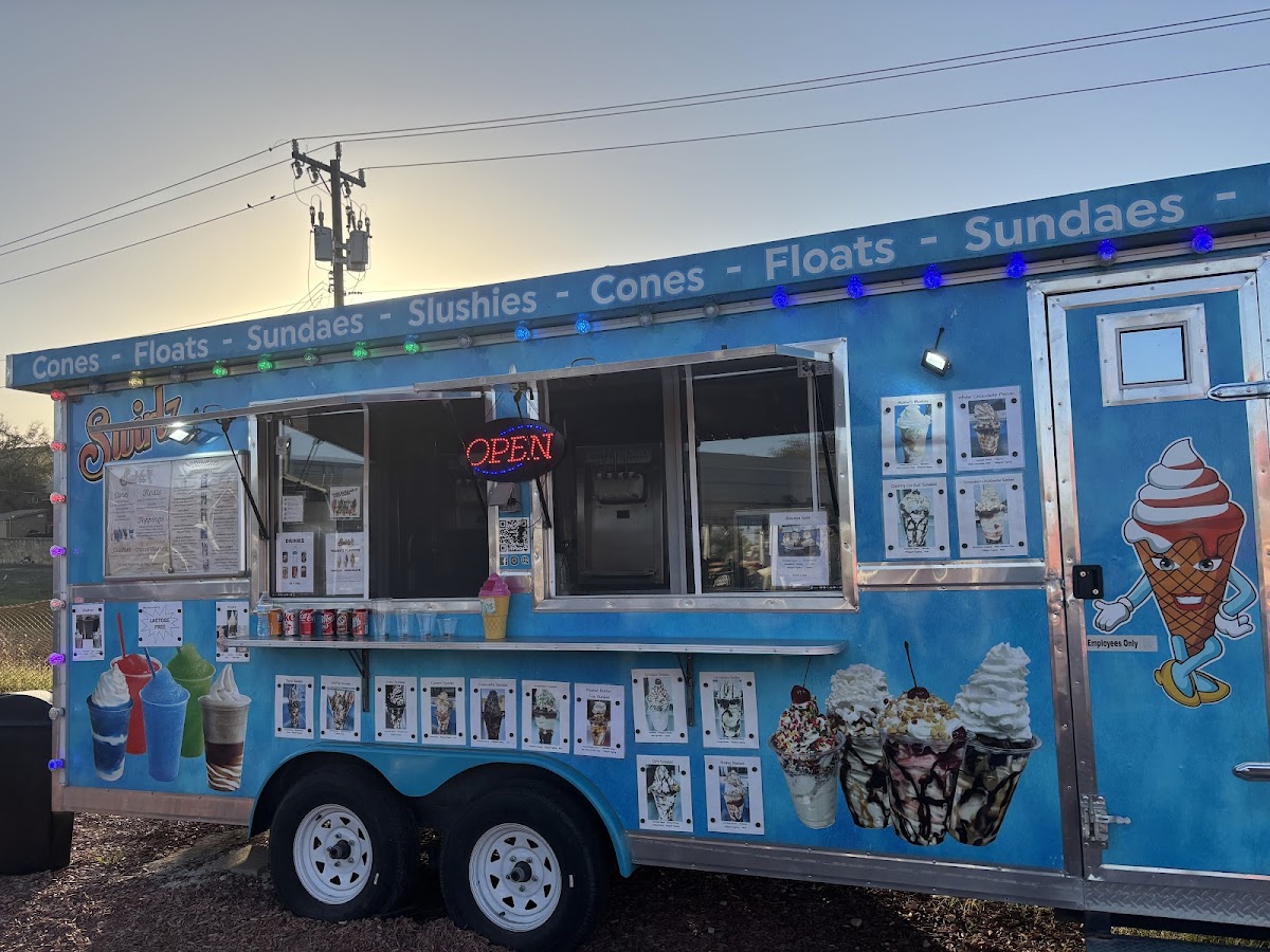 Swirlz Soft Serve Ice Cream Photos 2