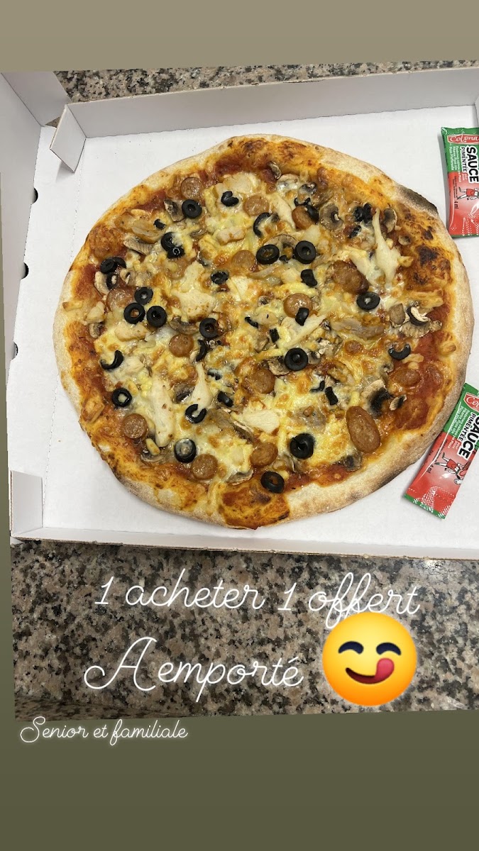 T Pizza Photos 9