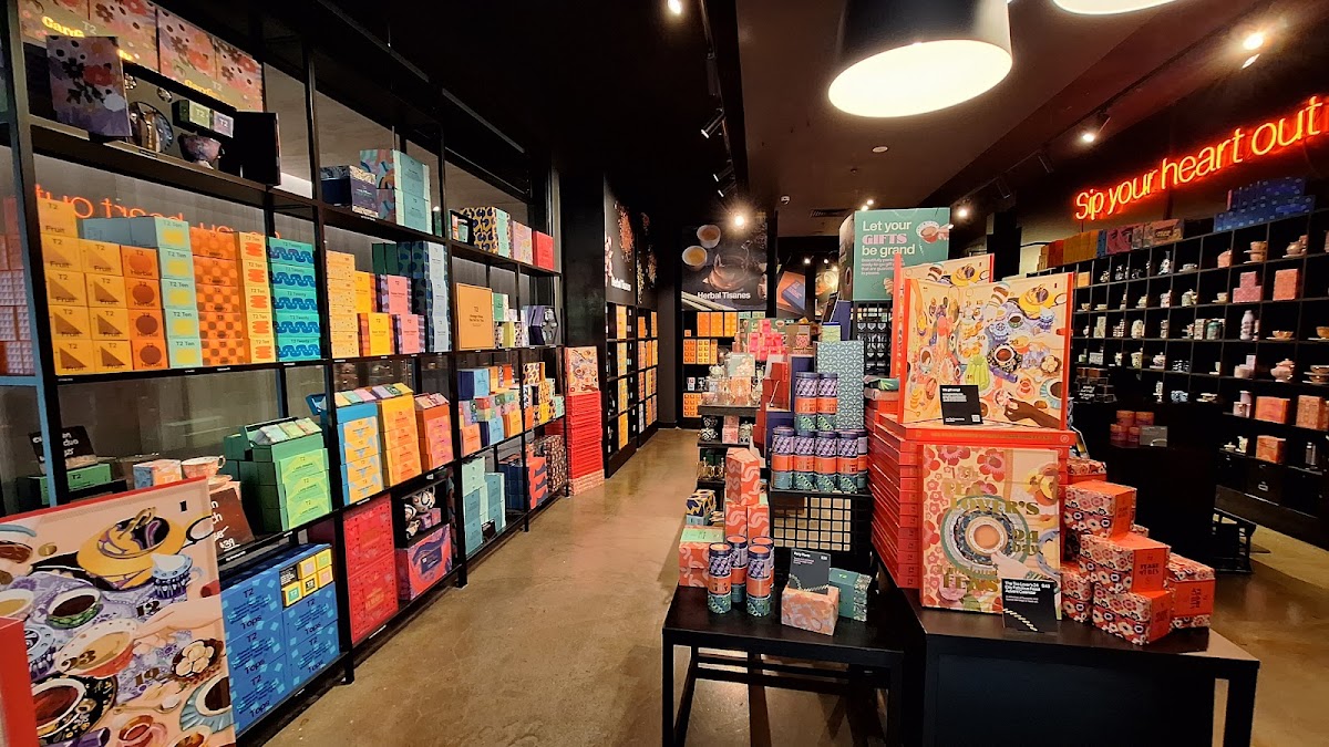 T2 Tea - Melbourne Central Photos 2