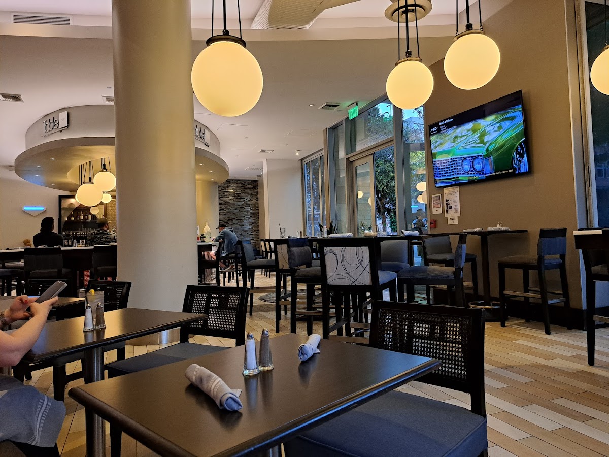 Table 509 Bar & Kitchen