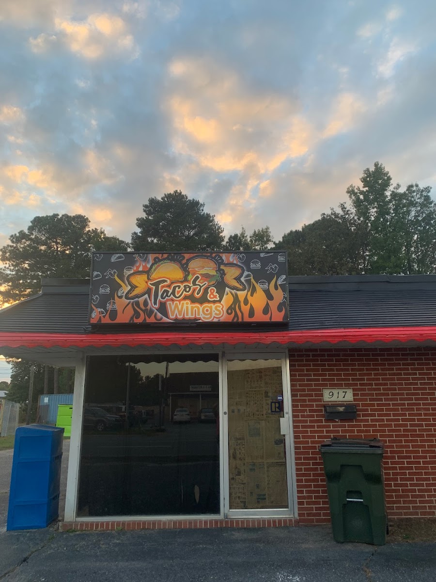 Tacos And Wings