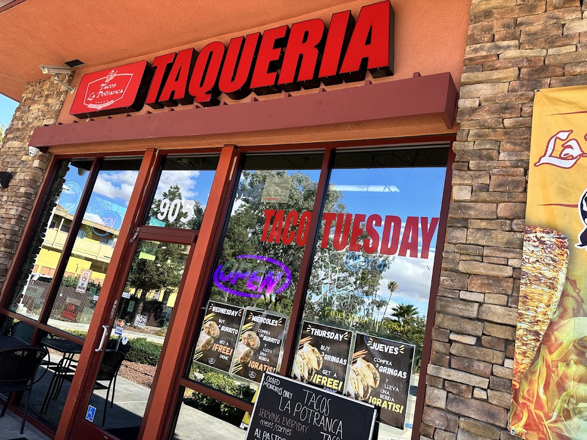 Tacos Revolucion