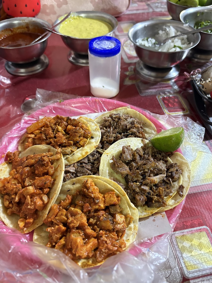 Tacos Y Barbacoa 'la Güera'