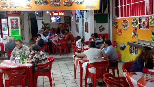 Tacos Y Kekas Los Compitas