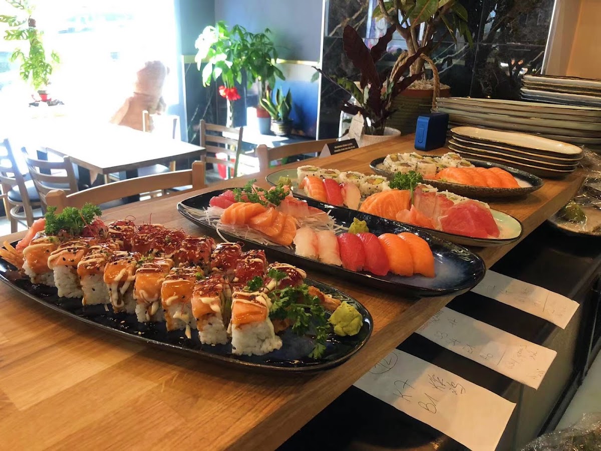 Takumi Sushi Palaiseau Pro Restaurant Japonais Photos 2