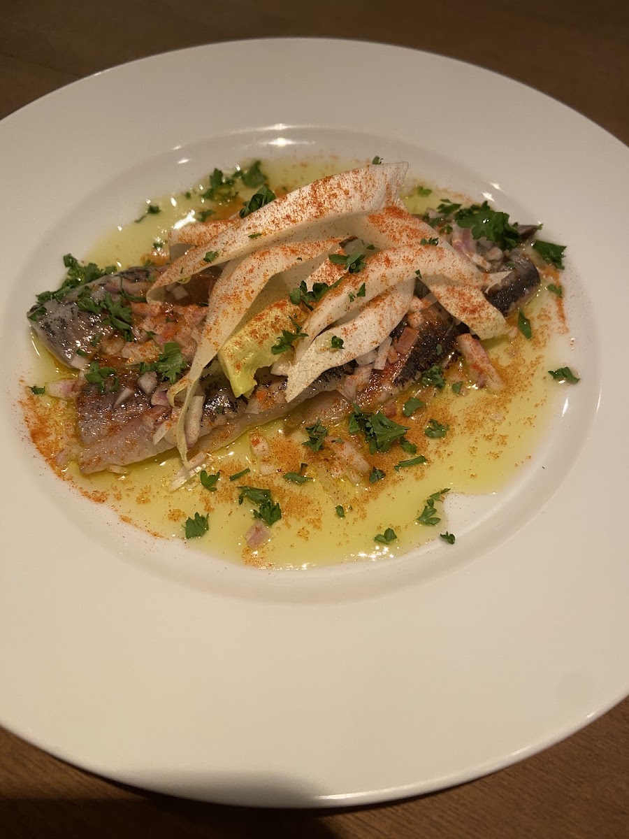 Tamari Bar Platinum Fish Photos 2