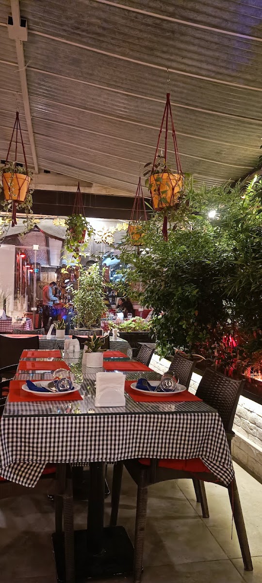 Tandoor Indian Restaurant