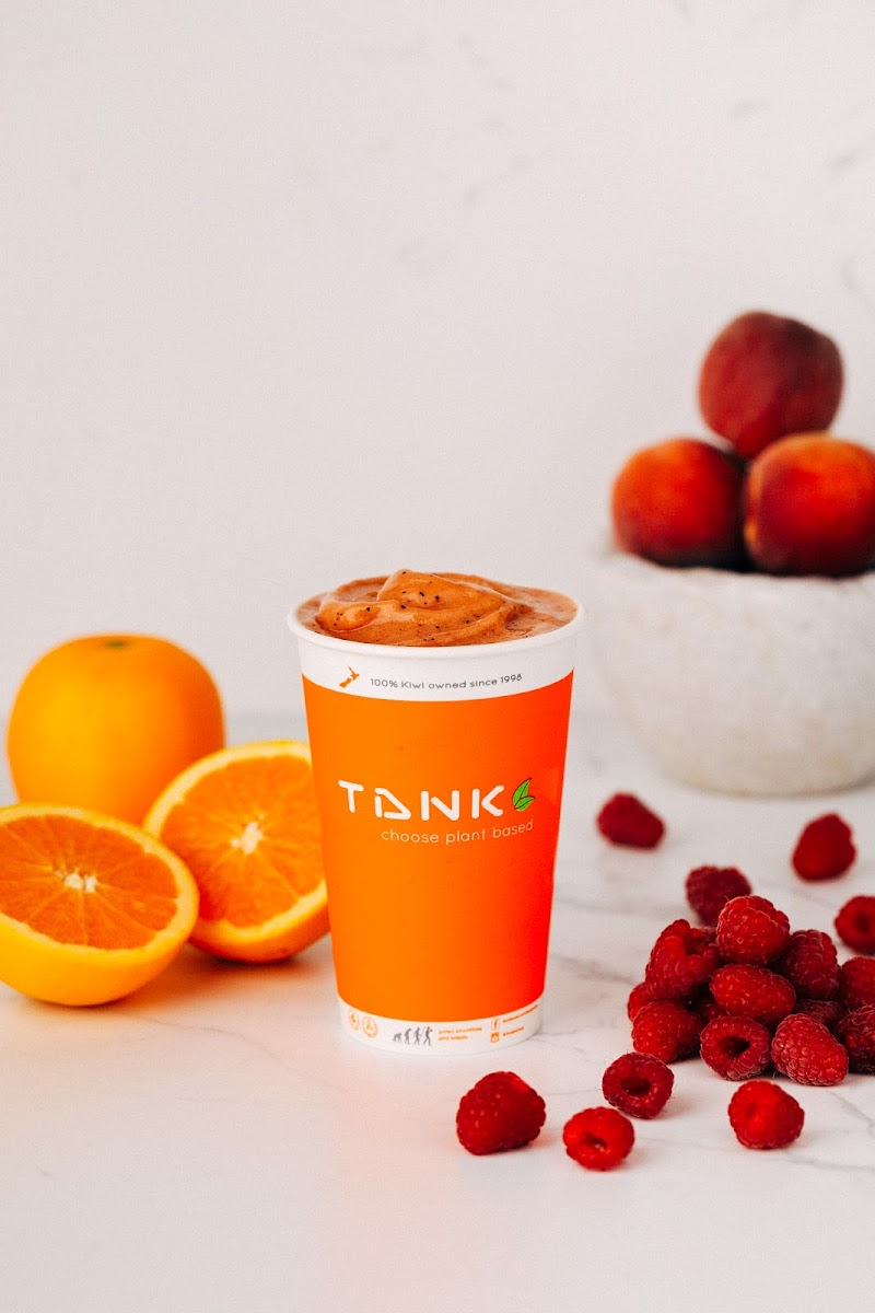 Tank Constellation Drive - Smoothies, Raw Juices, Salads & Wraps Photos 2