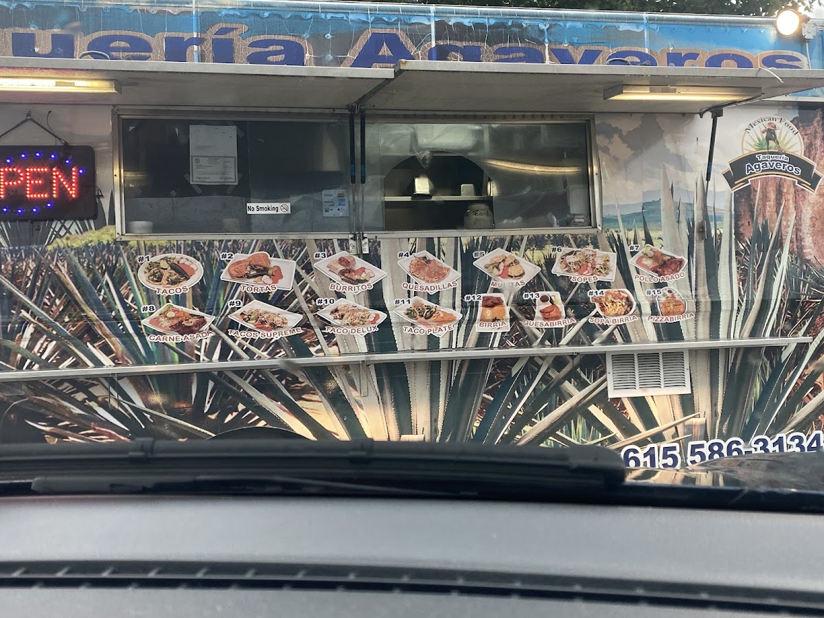 Taqueria Agaveros