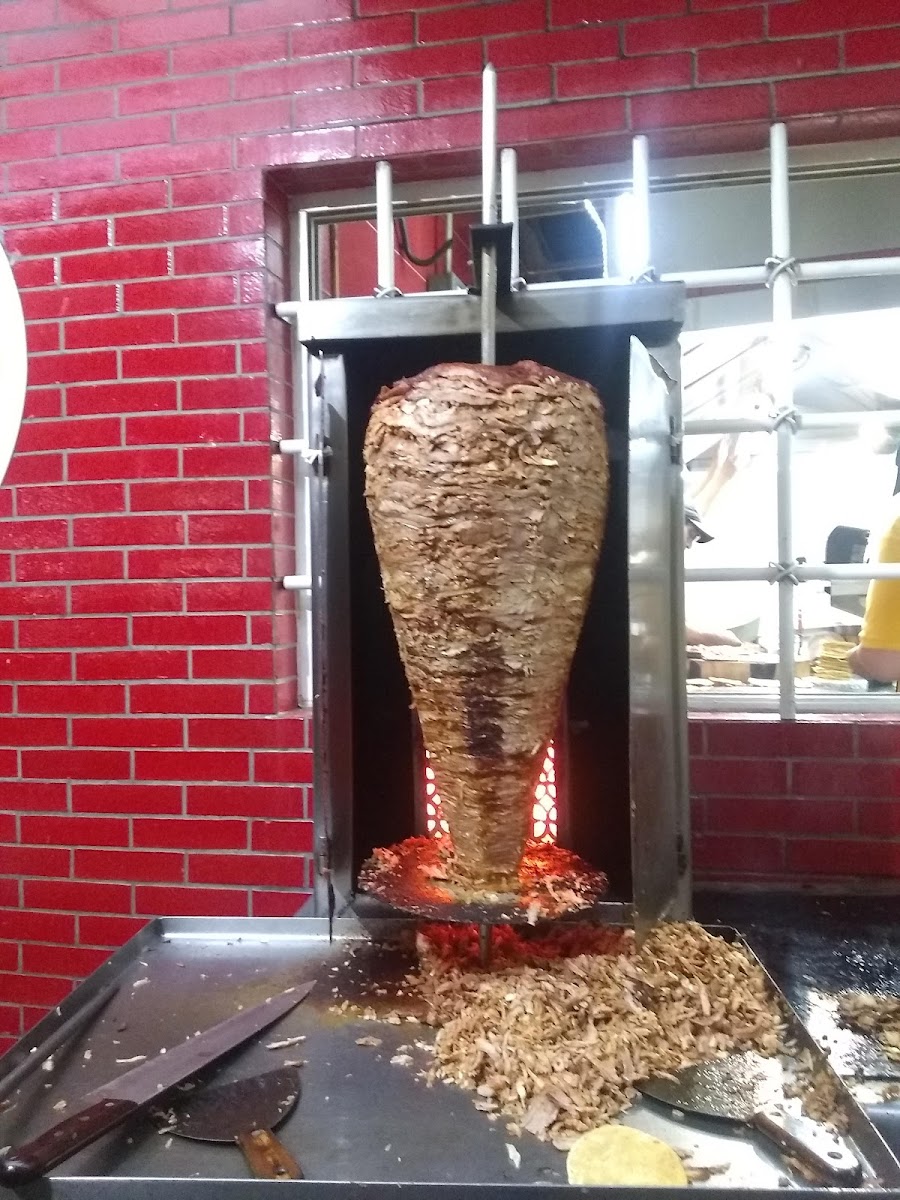 Taqueria Los Güeros Photos 9