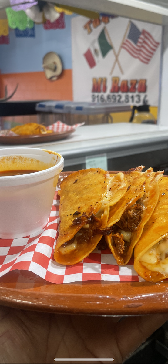 Taqueria Mi Raza Market Photos 9