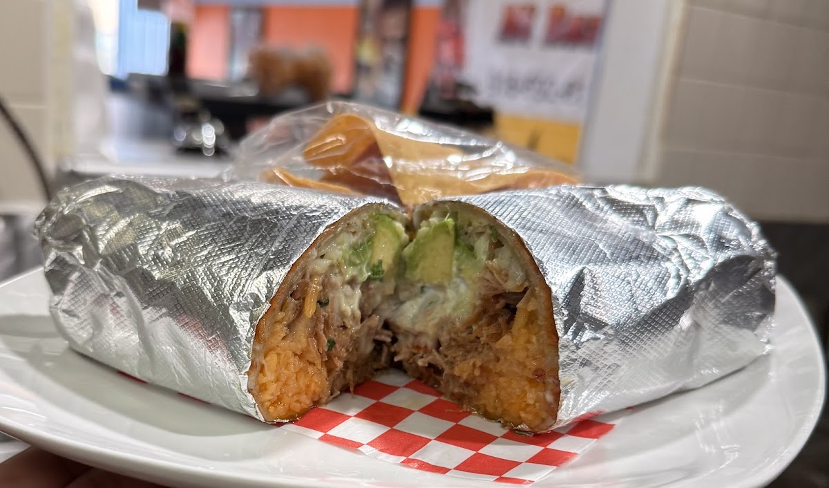 Taqueria Mi Raza Market Photos 2