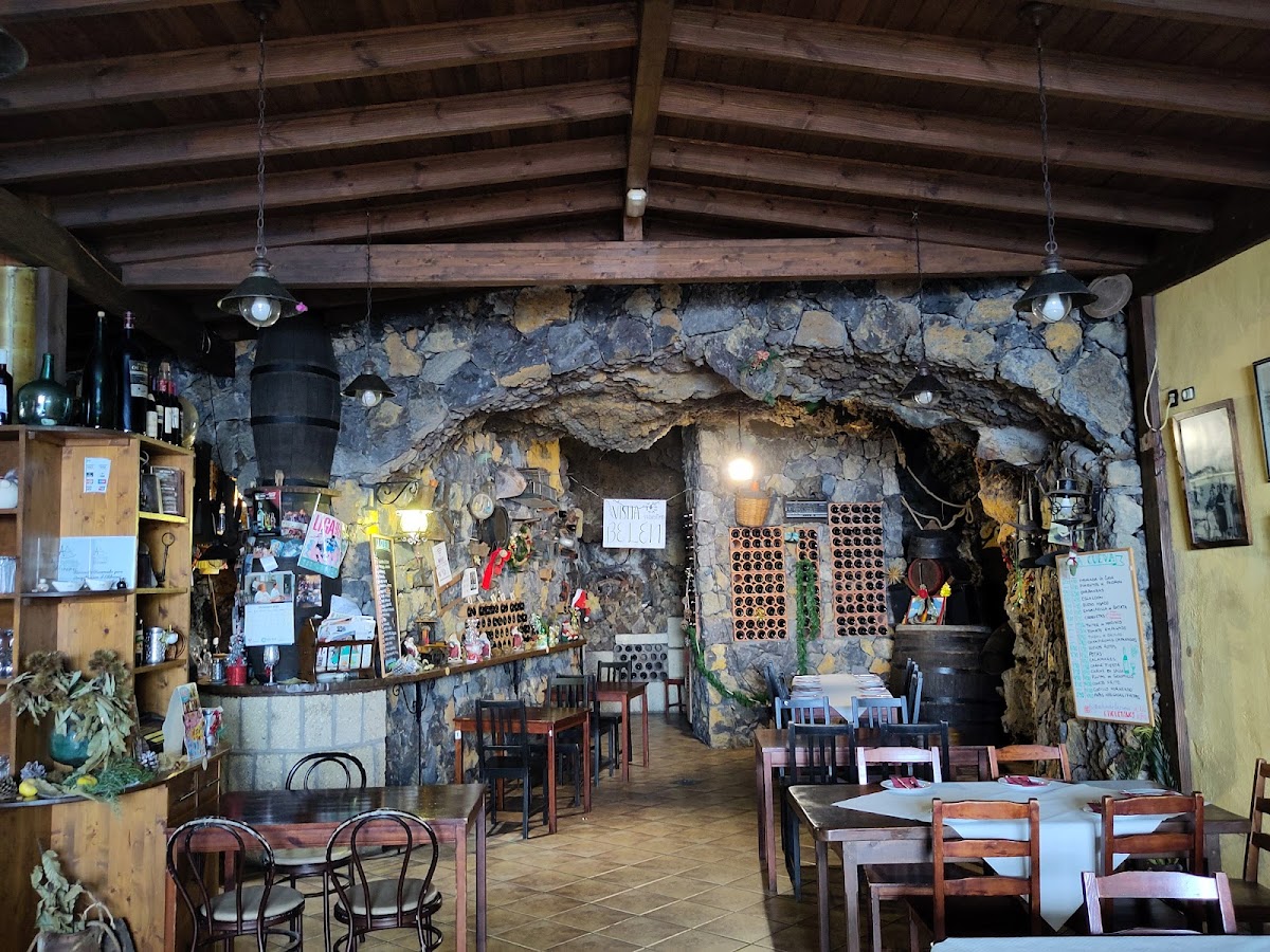 Tasca Cueva Medio Casco