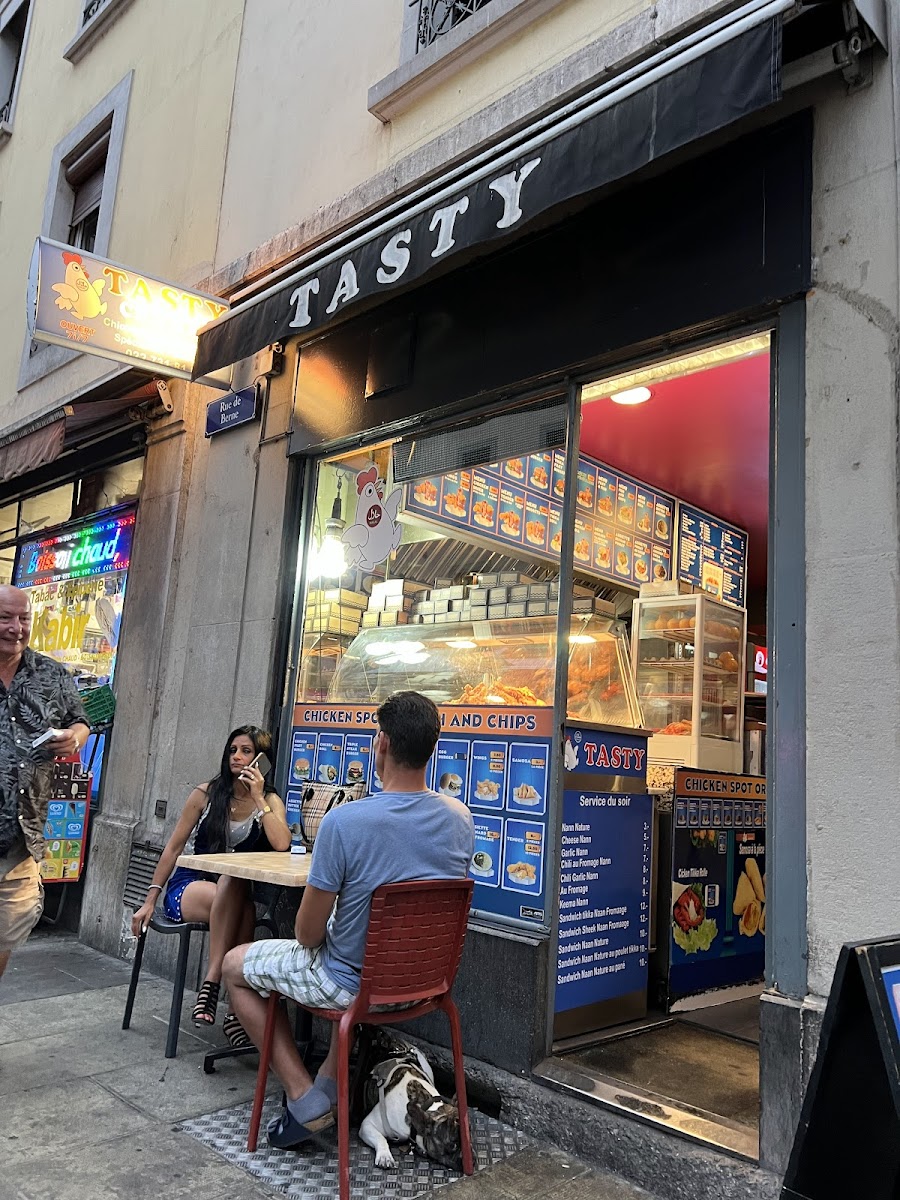 Tasty Chicken Spot