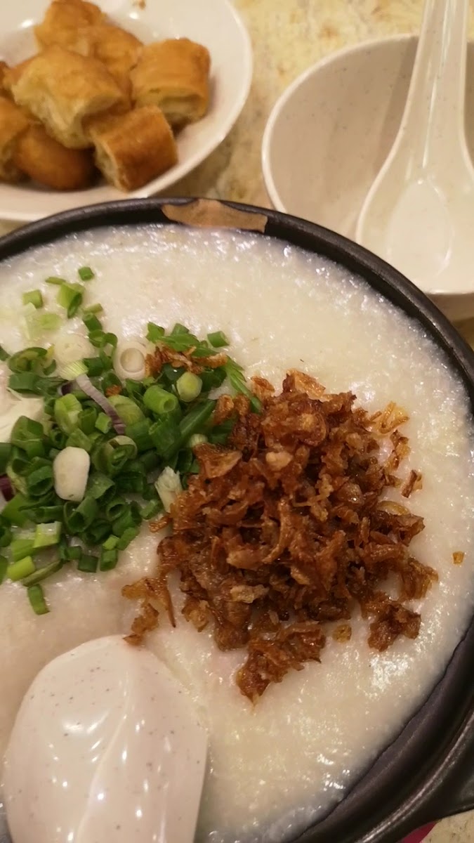 Tasty Porridge 品粥 • Kota Kemuning