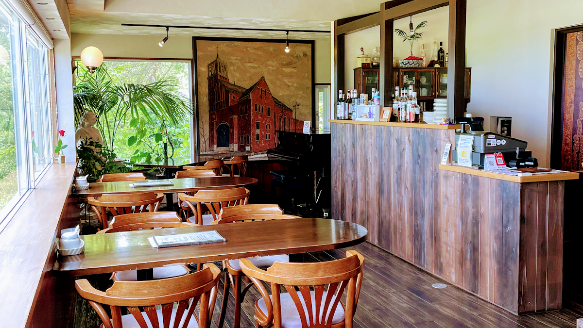 Tenku Cafe J,road