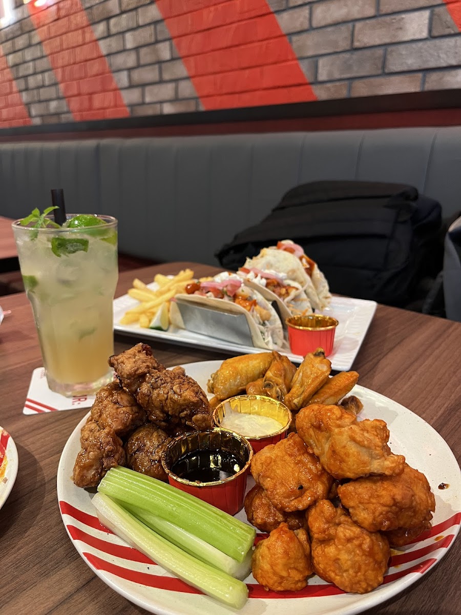 Tgi Fridays Suria Klcc Photos 9