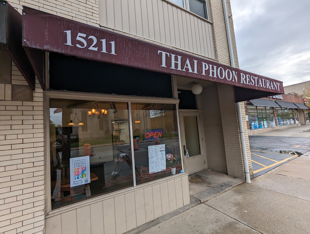 Thai Phoon Restaurant Photos 2