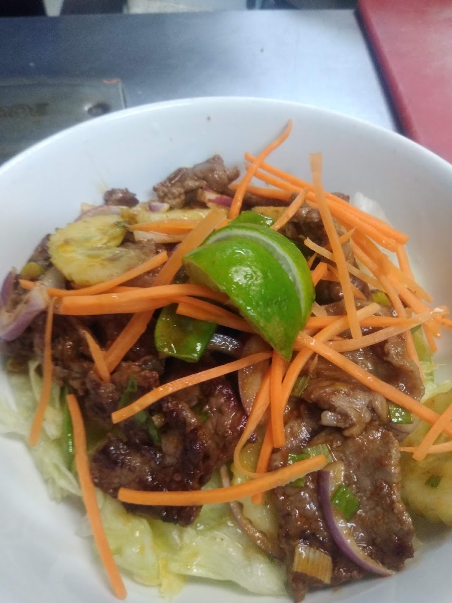 Thai Sawasdee Photos 9