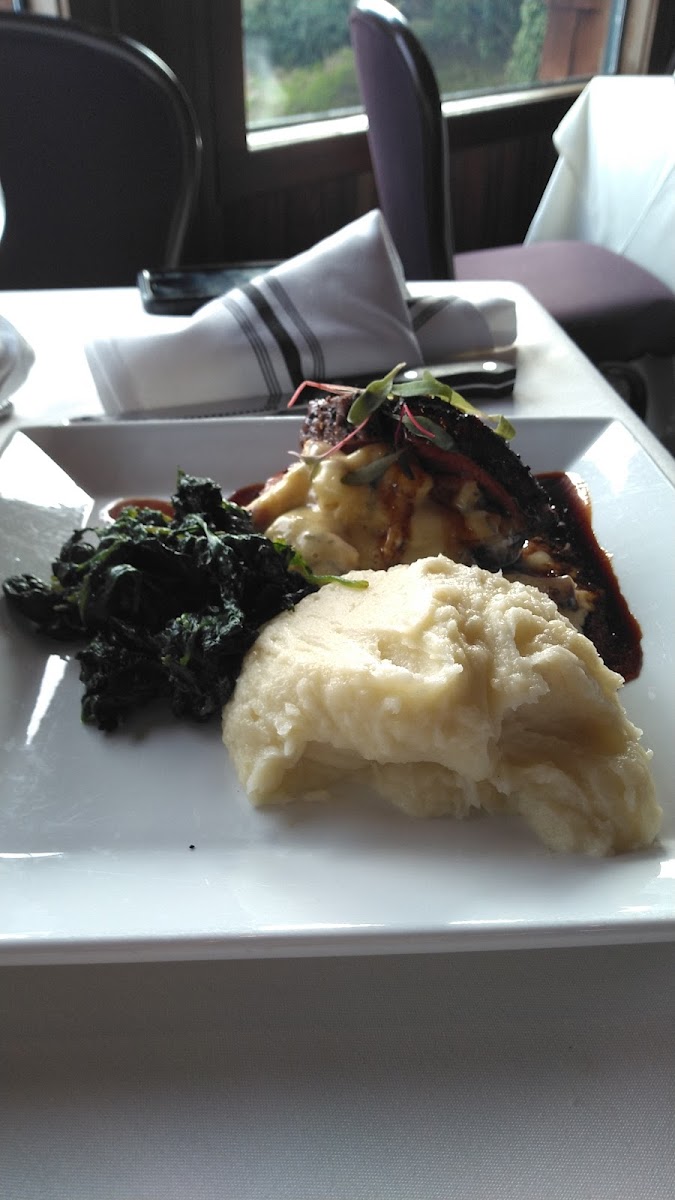 The Bay View Restaurant & Lounge Photos 9