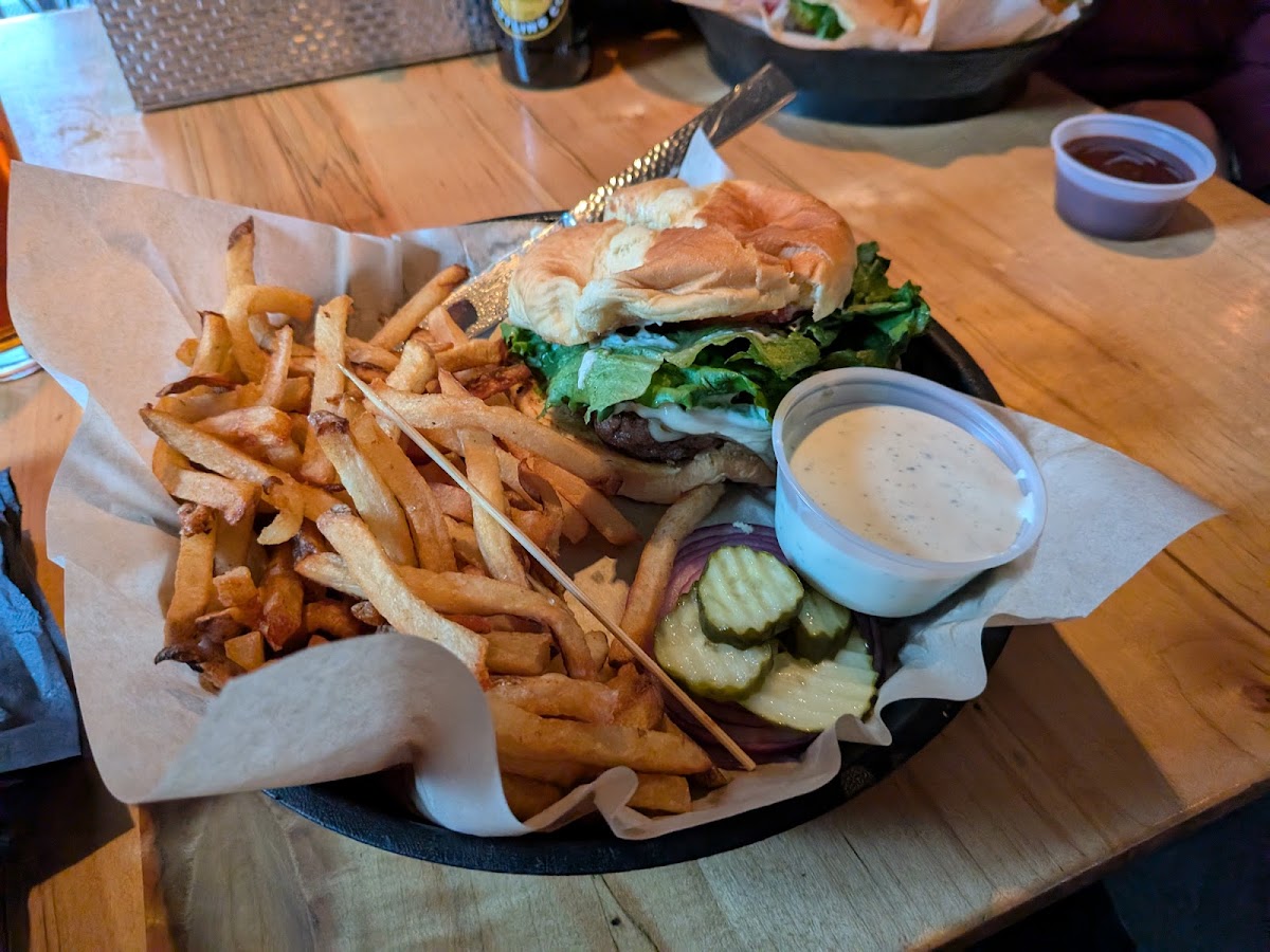 The Canteen Tap House And Tavern Photos 2