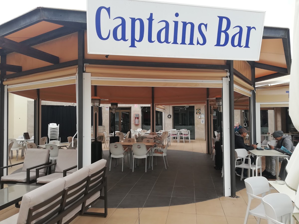 The Captain’S Table Restaurant