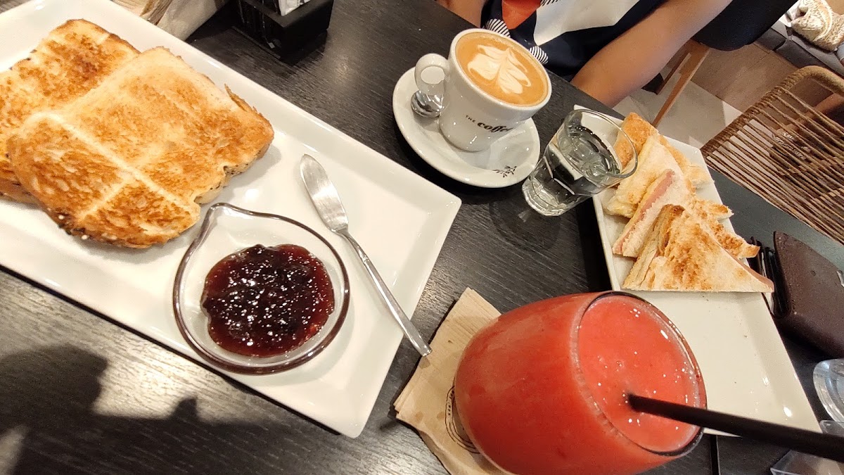 The Coffee Store Rafaela Photos 9