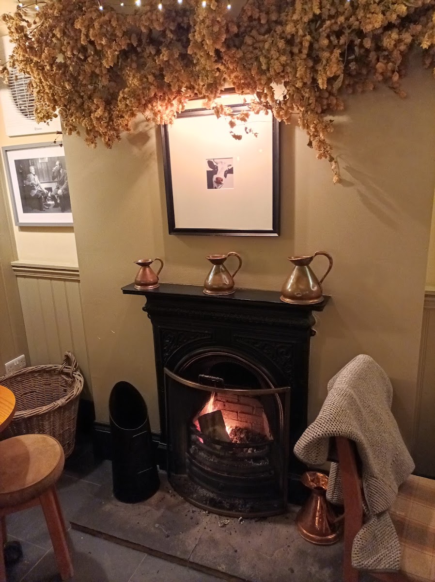 The Cross Inn Pub & Kitchen Photos 2