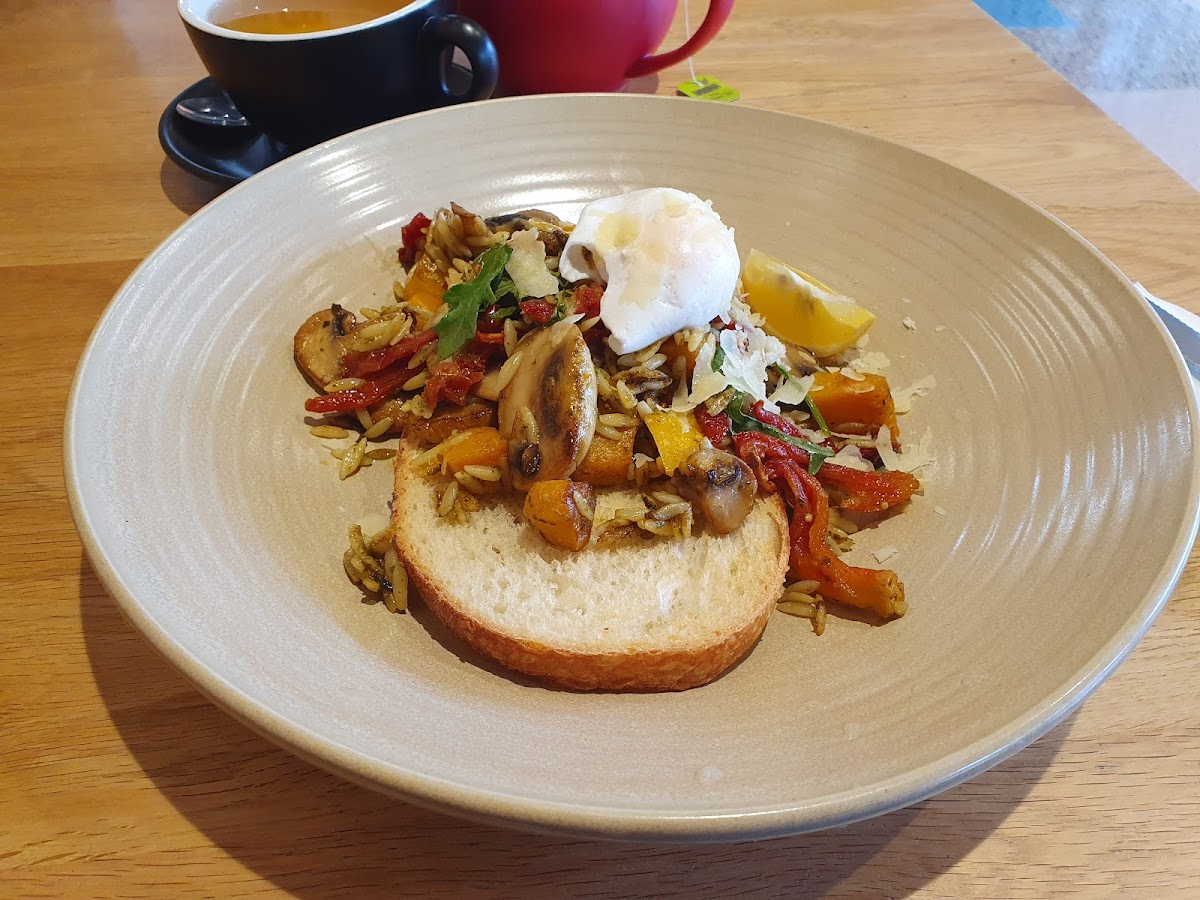 The Ditto Cafe Photos 9