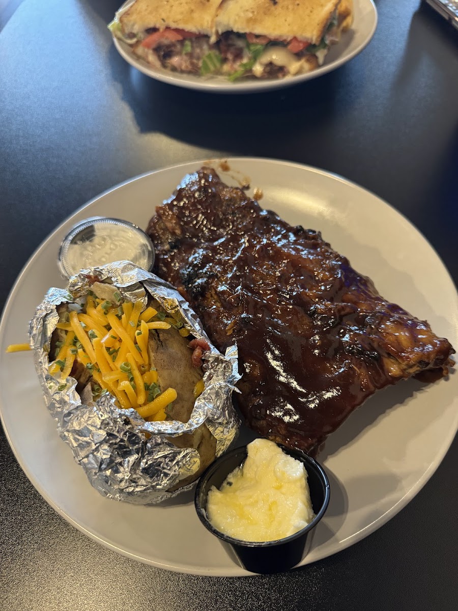 The Drake Grill Photos 9