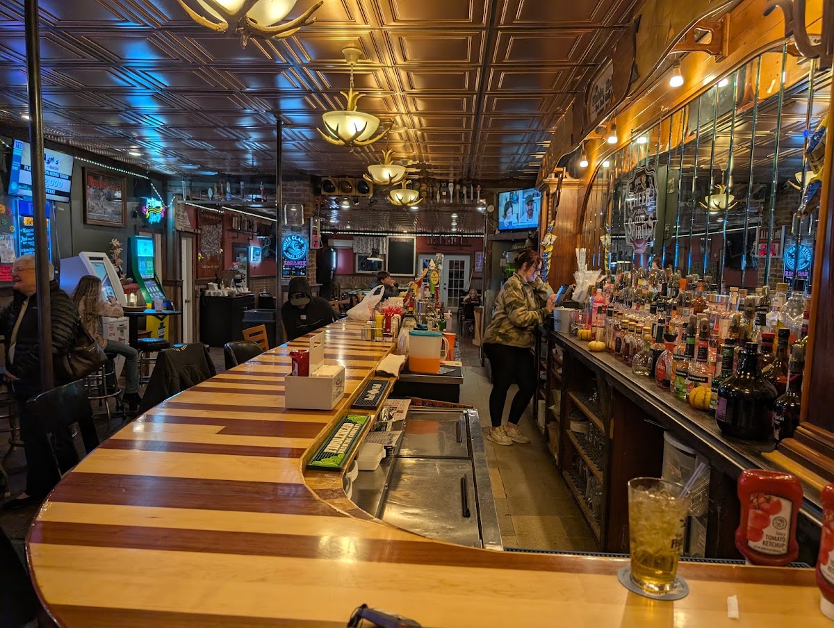 The Fishin Hole Bar & Grill Photos 2