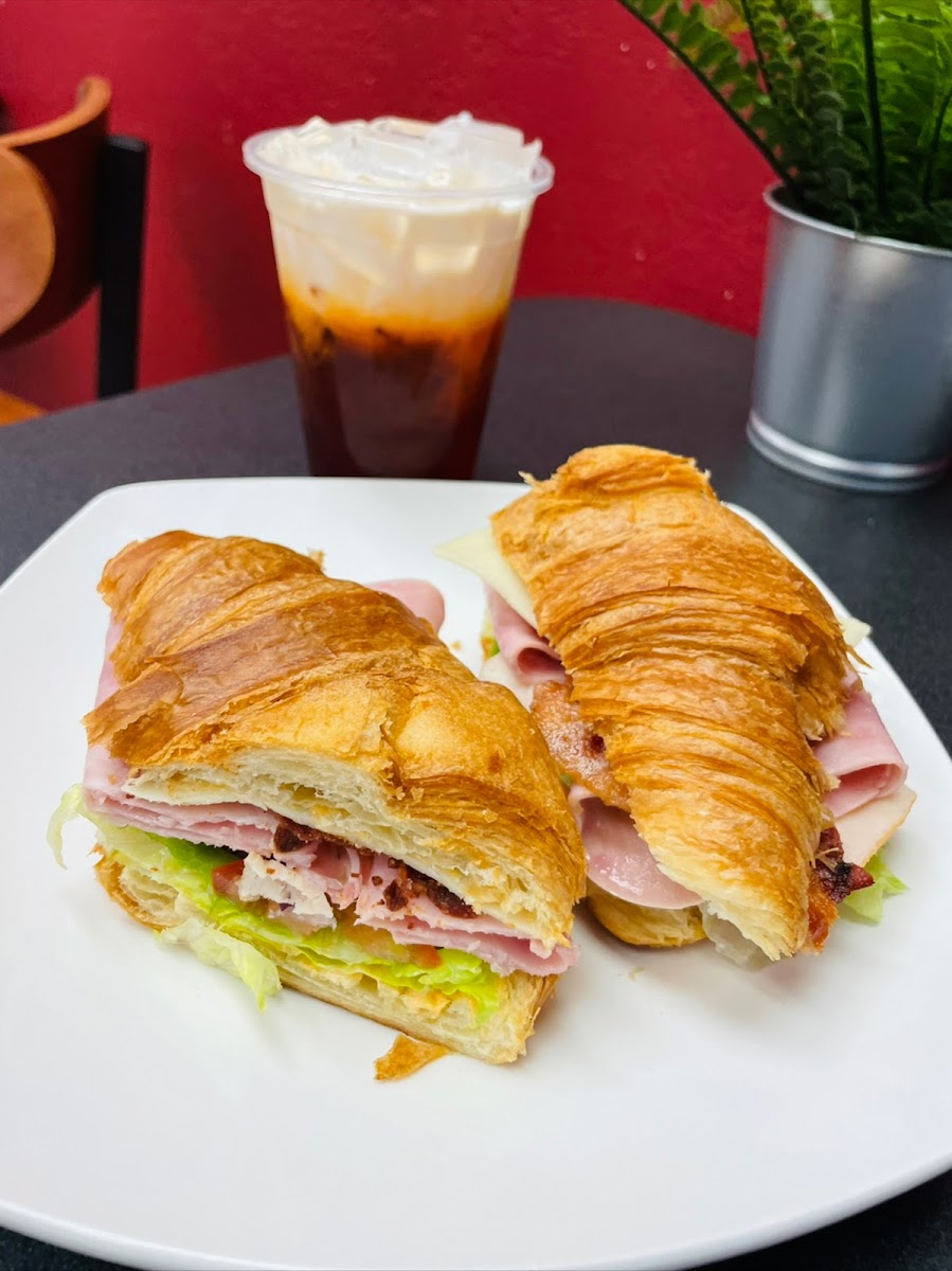 The Fusion Cafe Photos 2