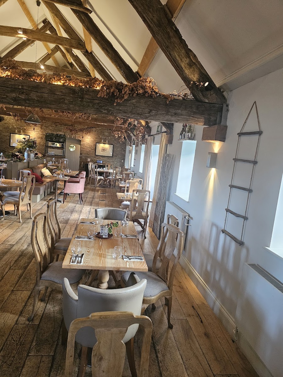 The Hayloft Bar & Grill