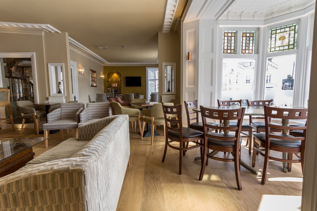 The Lamplighter Dining Rooms